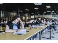 Mersin’de okuma salonları gençlerin ikinci evi oldu