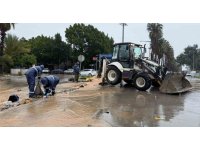 Büyükşehir ekipleri şiddetli yağışa karşı teyakkuz halinde