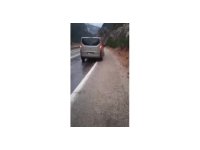 Yine aynı yer: 4 öğretmene mezar olan Tırtat mevkiinde kayalar düşmeye devam ediyor