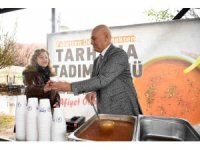 Kadın kooperatiflerinden tarhana ikramı