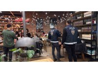 İskenderun polisi kafe ve kıraathanelere uygulama gerçekleştirdi