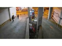 Motosiklet çaldılar, gezerken yakalandılar