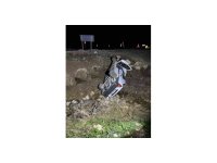 Isparta’da otomobil şarampole yuvarlandı: 5 yaralı