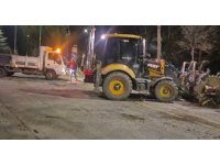 Isparta’da şiddetli fırtına cami külahını yerinden söktü