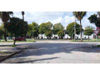 Bulvarda sürekli kaza olmasına esnaf isyan etti