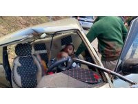 Kahramanmaraş’ta kopan kaya parçası otomobile isabet etti: 2’si ağır 4 yaralı