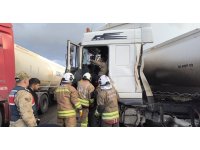 Dörtyol’da tırla çarpışan tankerin sürücüsü yaralandı