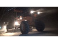 Alacabel’de şiddetli yağmur kar yağışına döndü