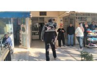 Yanındaki kadını öldürüp aynı silahla intihar etti