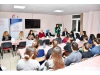 Silifke’de cumhuriyet savcıları öğrencilerle iftarda buluştu