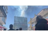 Mersin’de baca yangını korkuttu