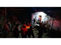 Kayıp olarak aranan yaşlı adam, 12 saat sonra bitkin halde ormanda yatarken bulundu