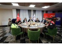 Vali Masatlı, polis teşkilatıyla iftar sofrasında bir araya geldi