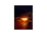 Altınözü’nde araç yangını