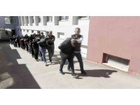 Adana’da zehir tacirlerine operasyon: 11 tutuklama