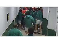 Maç öncesi ortalık karıştı: Futbolcular kramponlarla darbedildi