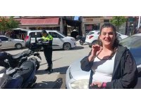 Kasktan ceza yememek için plakasını kapattı, yediği cezayı görünce hayatının pişmanlığını yaşadı