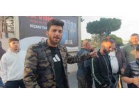 Kırmızı ışıkta geçen kamyonet ile otomobilin çarpışma anı kamerada: 1 yaralı