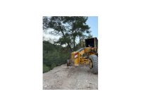 Aşırı basınçla fırlayan lastiğin çarptığı kadın uçurumdan düşerek hayatını kaybetti