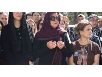 Kanser nedeniyle hayatını kaybeden çocuk doktoru için hastanede tören düzenlendi