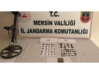 Mersin’de tarihi eser operasyonu, çeşitli objeler ele geçirildi