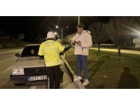 Uygulama noktasında ’dur’ ihtarına uymadı, yakalanınca ’araçlar vardı yanaşamadım’ dedi