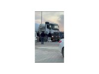 Beton mikseriyle çarpışan motosikletin sürücüsü yaralandı