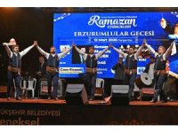 Antalya’daki Erzurumlular gecesinde türküler söylendi halaylar çekildi