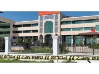 Antalya’da Kaymakamlık binasında ateş açtı, kendisini odaya kilitledi