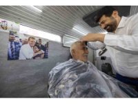 Mersinliler bayrama mobil kuaför ile hazırlandı