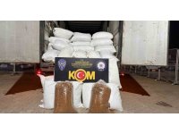 Adana’da 3 ton kaçak tütün ele geçirildi