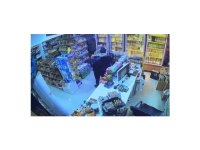 Markette 19 yaşındaki genci hayattan koparan cinayet anına ait görüntüler ortaya çıktı