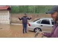 Hatay’da dolu ve sağanak yağış sonrası sel meydana geldi