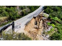 Yolda heyelan: Yarısı çöktü, içme suyu hattı zarar gördü