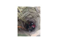 Bahçedeki kuyuya düşen 94 yaşındaki adam kurtarıldı