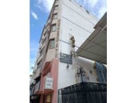 İskenderun’da ipe dolanan kuş kurtarıldı