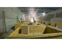 Makaronları sandık içine gizleyip montajladılar