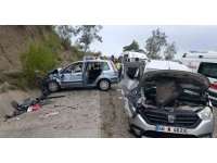 Osmaniye’de otomobil ile ticari araç çarpıştı: 6 yaralı