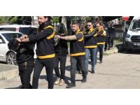 Halde sıkı denetim: 16 kaçak göçmen sınır dışı edildi