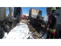 Mersin’de yangın, tırlar hurdaya döndü