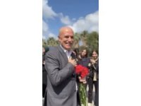 40 yıllık Arapça öğretmeni ilahilerle emekliliğe uğurlandı