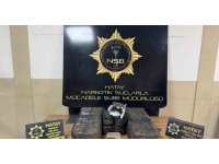 Sahile vuran çuvalın içinde 36 kilogram takoz esrar ele geçirildi