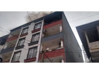 Kırıkhan’da apartman dairesi alevlere teslim oldu