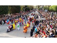 Portakal Çiçeği Karnavalı’nda renkli kortej