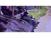 Başkasına ait beğendiği ayakkabıyı çalarken kameralara yakalanan suç makinesi tutuklandı