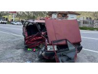 Akseki’de iki otomobil çarpıştı: 3 yaralı