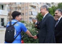 Vali Yavuz, Kozan’da vatandaşlarla bir araya geldi