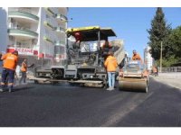 Mersin Büyükşehir Belediyesi Mezitli Yeni Mahalle yolunu yeniledi