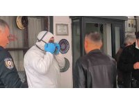 Kaldığı pansiyon odasında ölü olarak bulundu