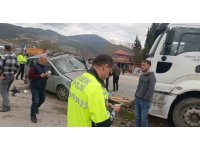 Osmaniye’de tır ile hafif ticari araç çarpıştı:1 yaralı